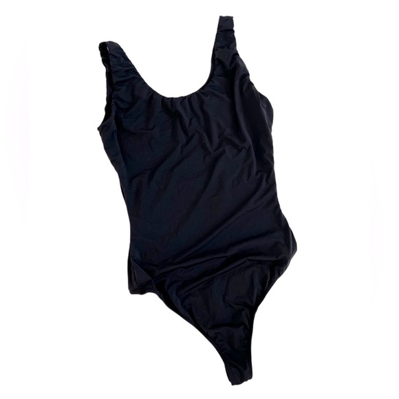 Yummie Black shapewear cheeky bodysuit M - Picture 1 of 4